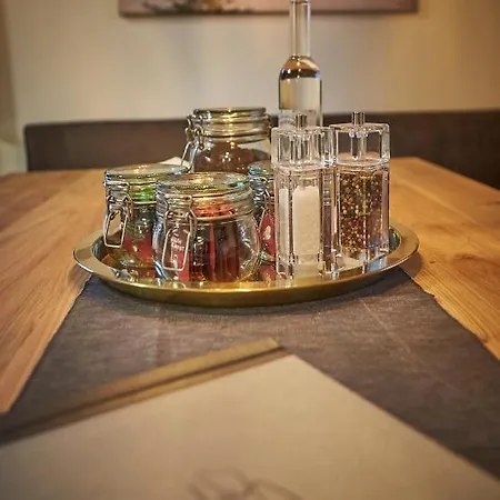 Der Fuchsbau 아파트 *